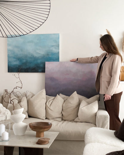 Baby Blue – handmålad pastellblå originalkonst av Elin Palmgren, LUGN Interiör Linköping