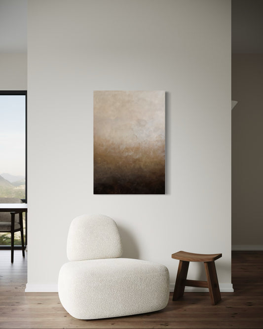 Glimmer av Elin Palmgren - abstrakt tavla i brun, vit, svart och beige i minimalistiskt vardagsrum