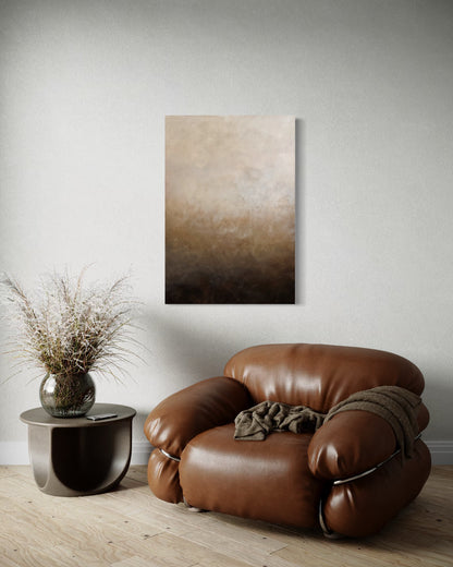 Abstrakt tavla Glimmer av Elin Palmgren i ett vardagsrum, 70x100 cm, akryl på duk