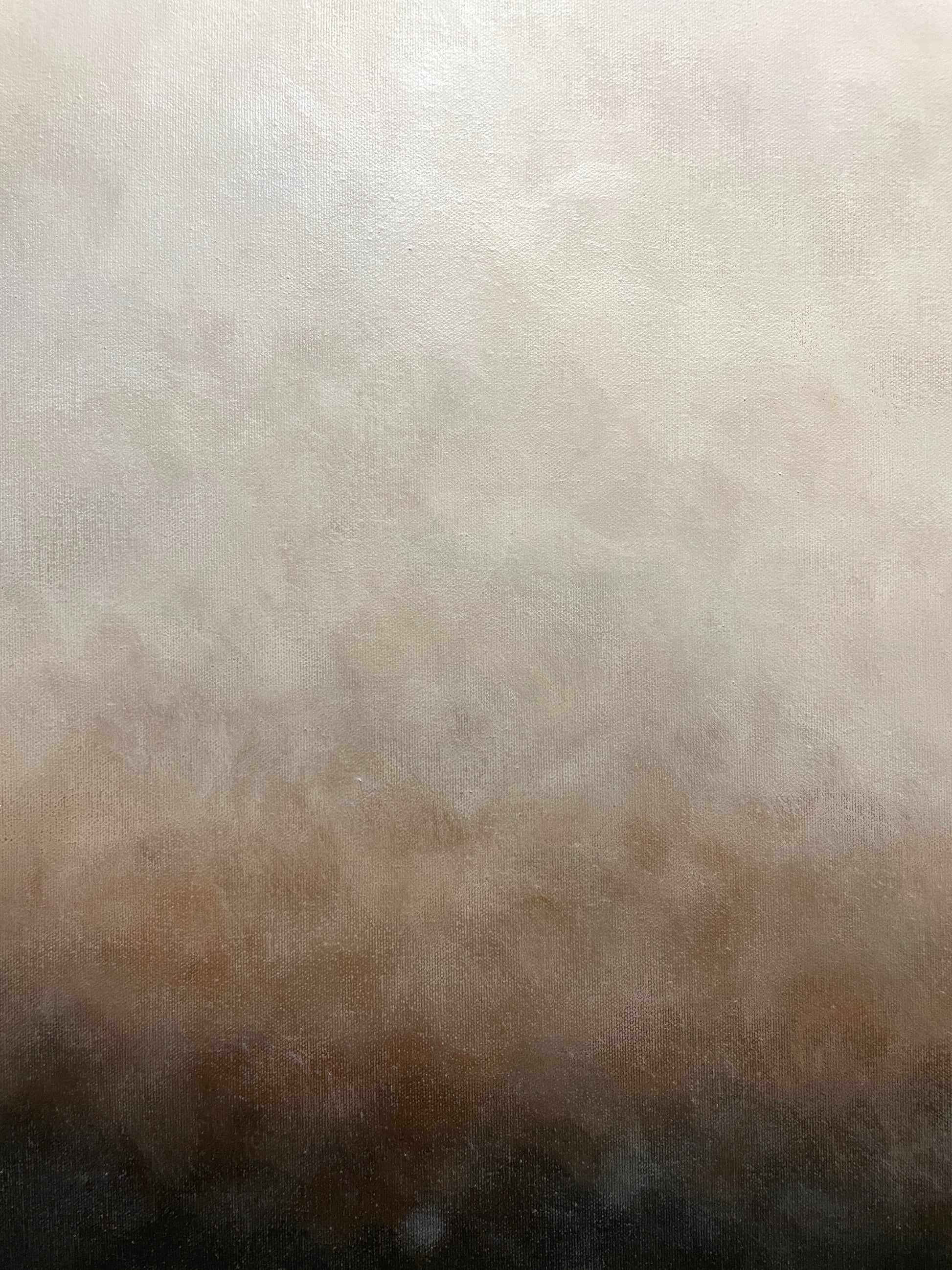 Närbild av abstrakt tavla Morgondis – handmålad teknik i grå, beige, brun och svart av Elin Palmgren