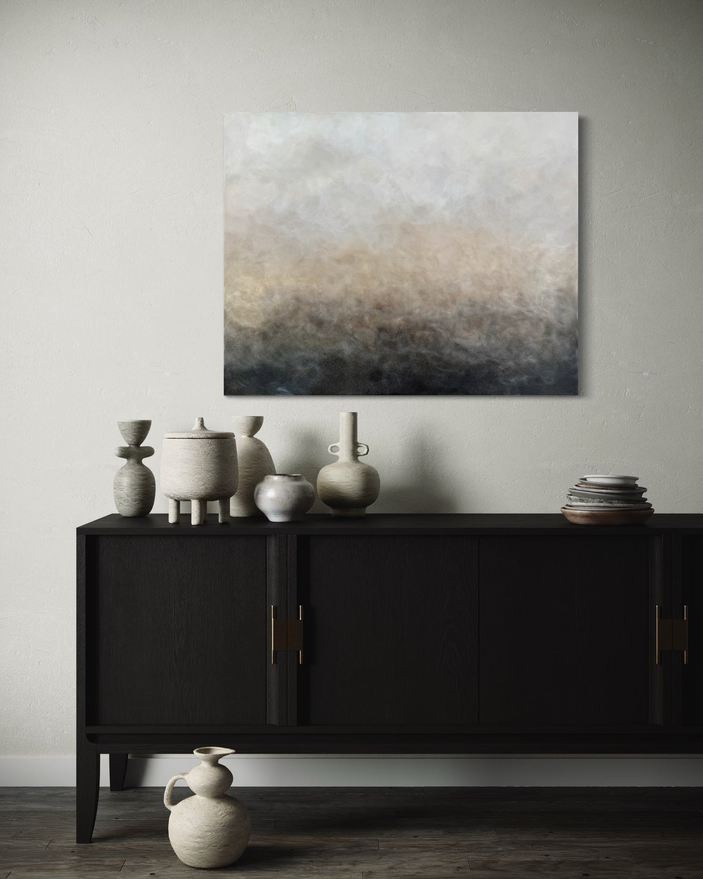En stor tavla Skiffer med skiftningar i vit, beige, grå och svart i ett stilrent vardagsrum - målad av Elin Palmgren, Lugn Interiör
