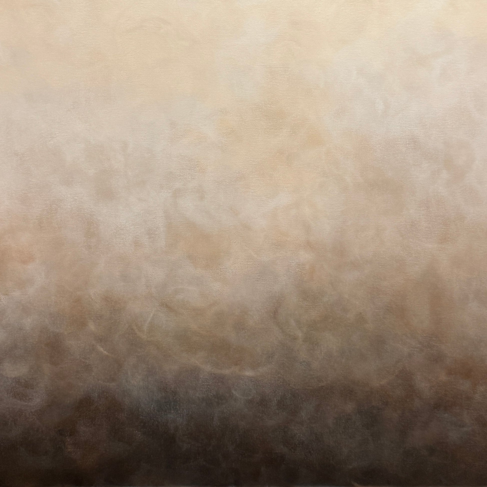 Närbild på tavlan Stillhet med skiftningar i beige och brunt, abstrakt konst av Elin Palmgren